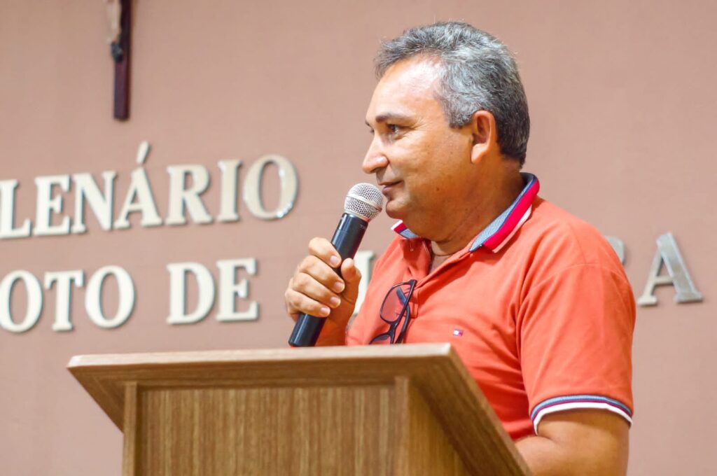 Vice-prefeito Severino Bondade lembrou ao Prefeito sobre a ligação da água do Boqueirão